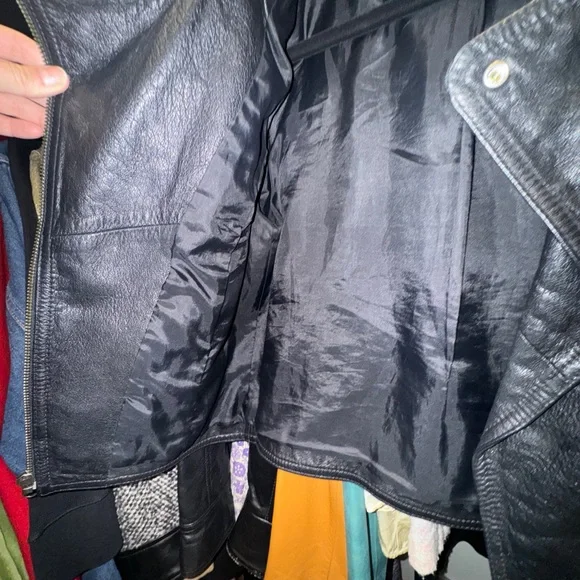 leather biker jacket - Picture 3 of 4